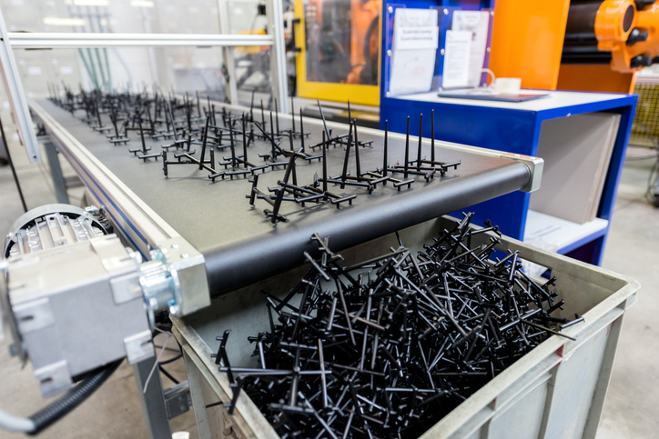plastic injection molding assembly